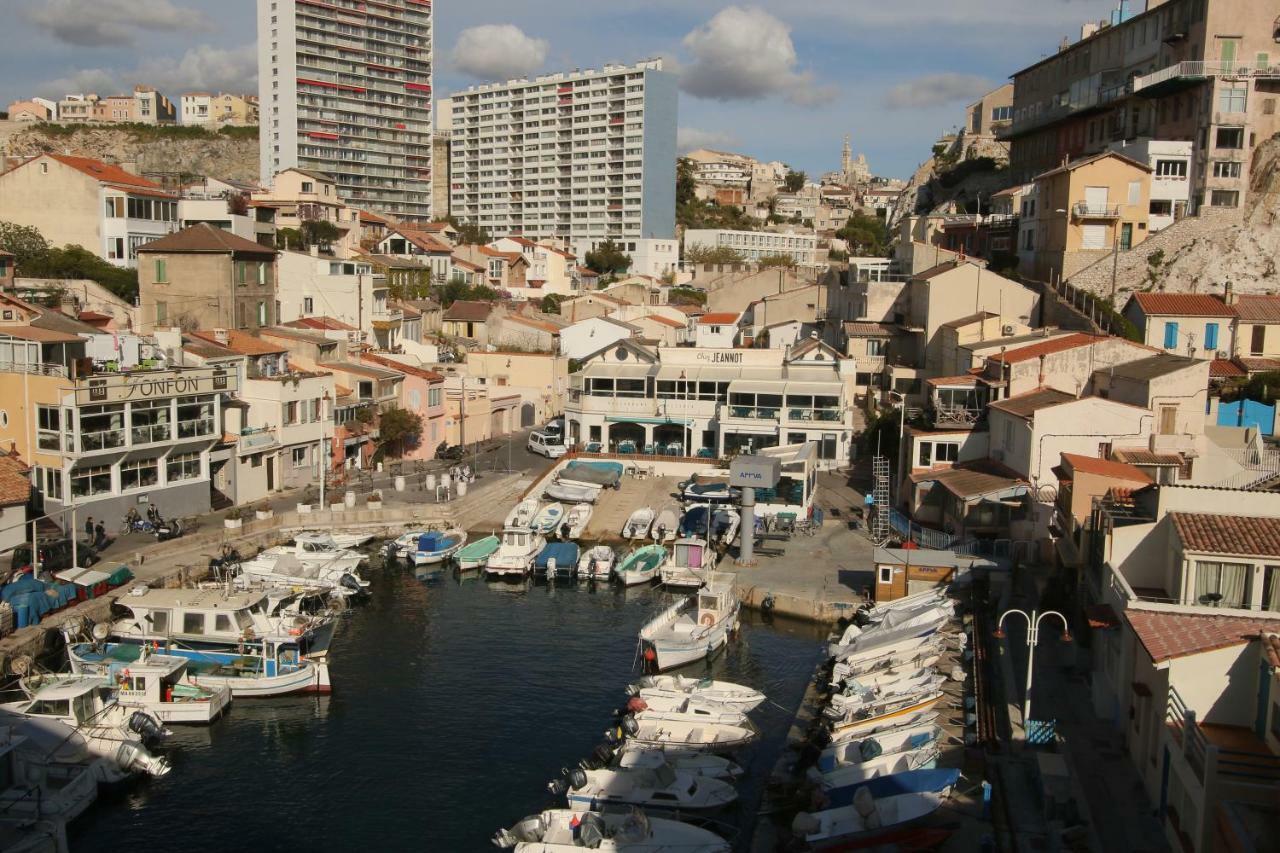 Stud Terras Ville Corniche 2 Pers Stat Gratuit Rue Modif Suivt Possib Et Accord Exclusif مارسيليا المظهر الخارجي الصورة
